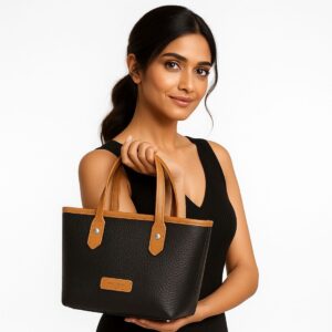 Black-Tan bag LB-003-BLK Posing Model